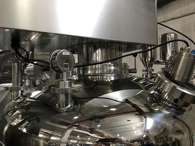 Vacuum Emulsifying Mixer